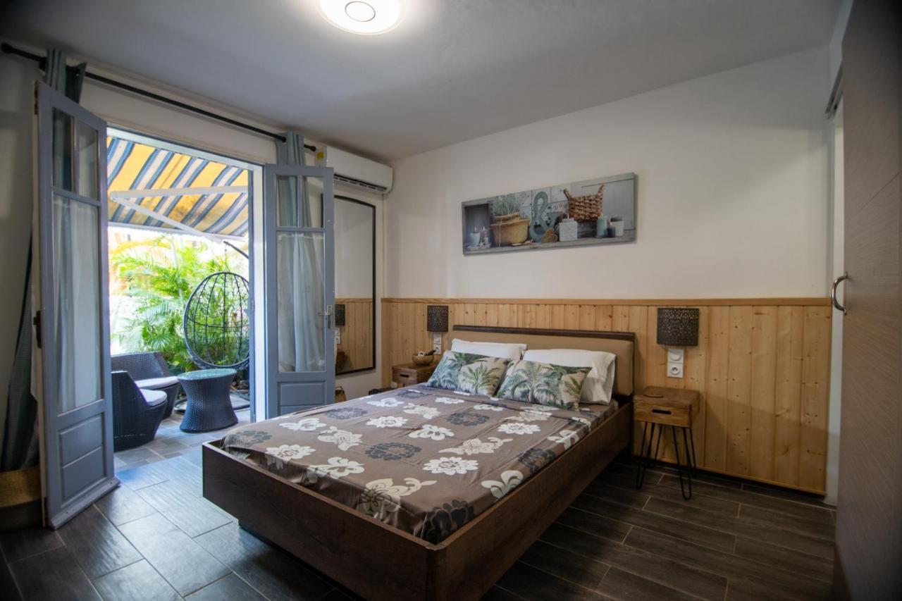 Appartements Et Chambres En Coeur De Ville Saint-Denis - Entree Autonome - Check In 14H30- エクステリア 写真