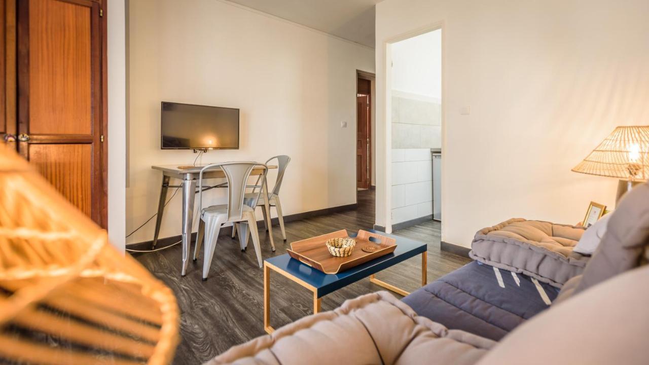 Appartements Et Chambres En Coeur De Ville Saint-Denis - Entree Autonome - Check In 14H30- エクステリア 写真